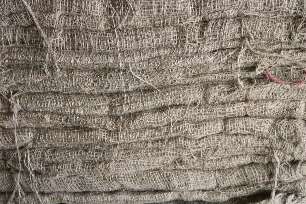 Jute Roll 3.2 Oz 70 Yards